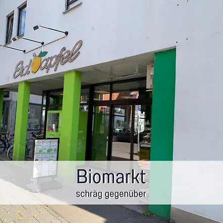Staywest52 - Balkon, Wlan, Parkplatz Apartamento