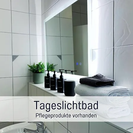 Staywest52 - Balkon, Wlan, Parkplatz 公寓 *